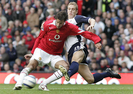 台上展示更 台上展示更